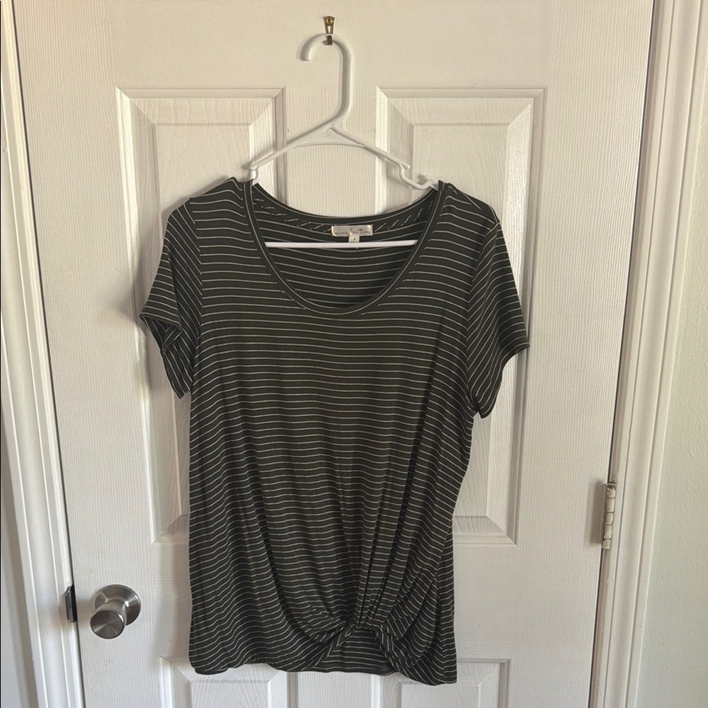 nine britton Olive and White Striped Twist-Hem Tee
